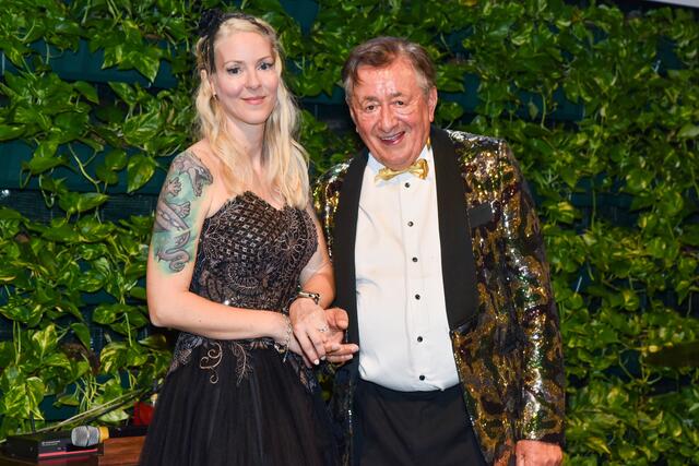 Lugner schwebte mit "Bienchen" Simone bis zuletzt im Liebesglück. (Archiv) | Foto: Markus Spitzauer