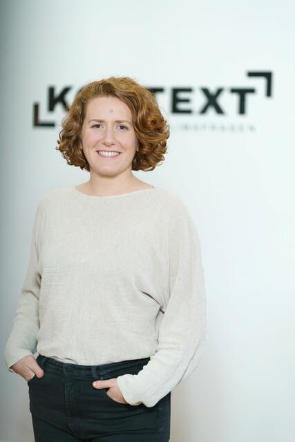 Katharina Rogenhofer ist Umweltexpertin, Klimaaktivistin und Autorin.  | Foto: Kontext/Martina Draper