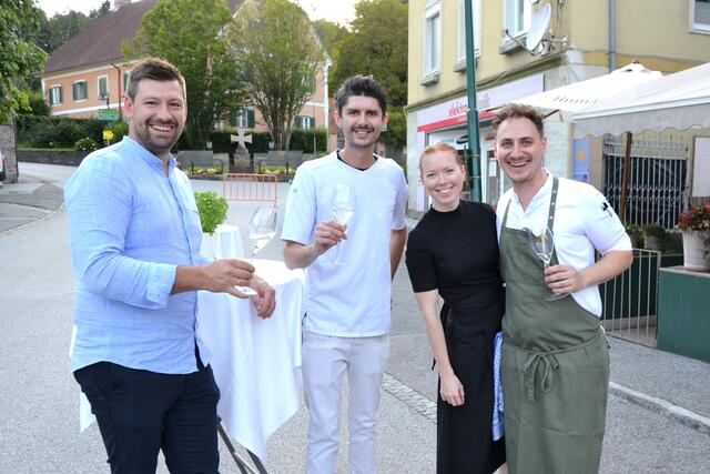 V.l.: Mario Weber, Harald Irka, Julia Mausser und Flo Wörgötter. Foto: Kremser