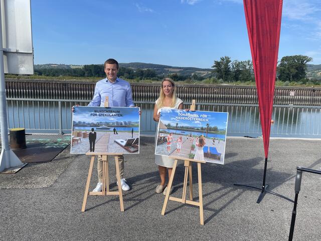 Landesrat Svan Hergovich und Vizebürgermeisterin Bernadette Haider-Wittmann präsentieren ihre Pläne für die Werftinsel. | Foto: Lawugger