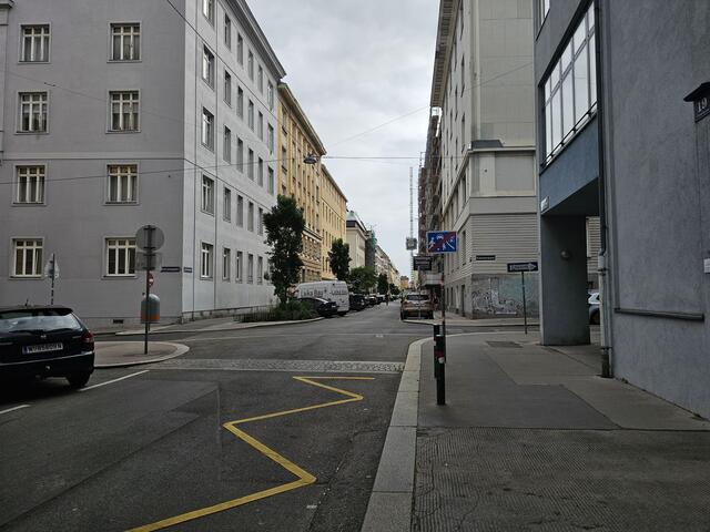 Südlich der Wiedner Hauptstraße sieht Neos viel Potenzial für eine Verbesserung des Radnetzes.  | Foto: Tamara Winterthaler/MeinBezirk