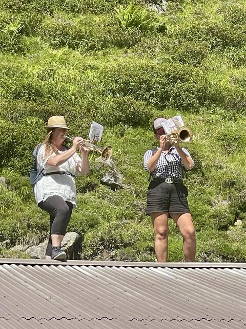Traditionelle Weisen vom Flügelhornduo aus Fulpmes. | Foto: Mair