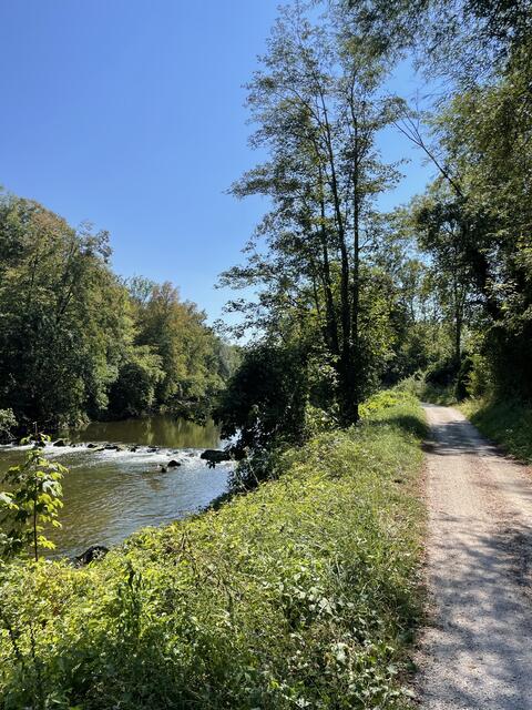 Rundweg an der Ager in Schwanenstadt. | Foto: Silvia Viessmann