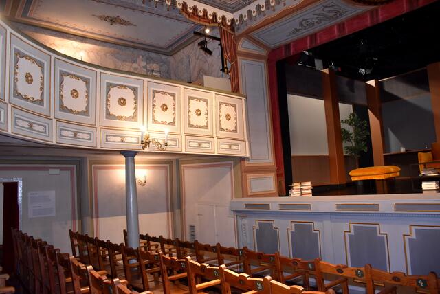 Harry Potter, Napoleon und Aladdin versammeln sich im historischen Stadttheater Grein. | Foto: Robert Zinterhof