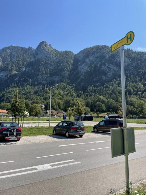 Haltestelle Wanderparkplatz in Weißenbach.  | Foto: Silvia Viessmann
