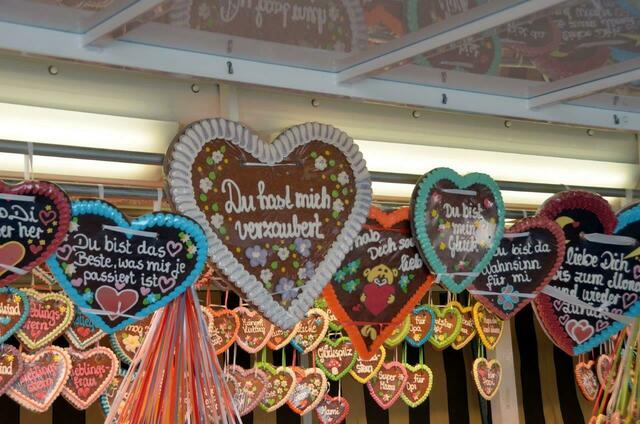 Begehrte Lebkuchen-Herzen. | Foto: Freigassner