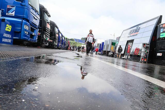Die MotoGP wurde schon öfters von Unwettern getroffen - hier etwa 2017. | Foto: Ripu