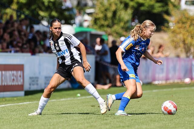 Die Königsblauen Kickerinnen war im ersten Derby den Schritt vorne, doch in drei Monaten gibt es für die schwarz-weißen LASK-Kickerinnen die Chance zur Revanche. | Foto: Reischl