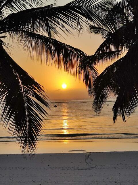 Sonnenaufgang in Kenia 