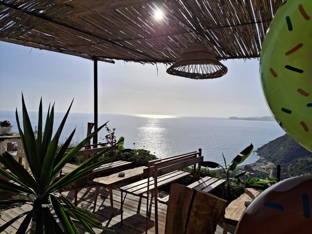 Das Bild entstand bei der fahrt durch Albanien in Richtung Süden 