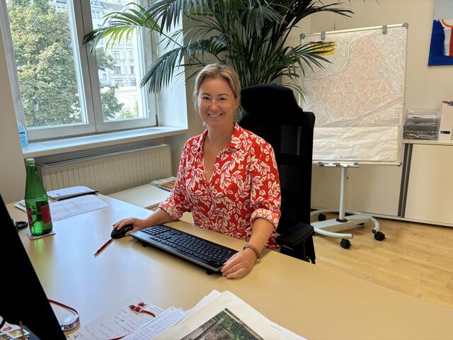 Bezirkschefin Silvia Janković (SPÖ) im Sommerinterview mit MeinBezirk. | Foto: Tamara Winterthaler/MeinBezirk