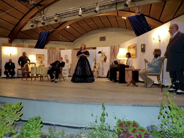 Das Publikum darf sich auf einen unterhaltsamen Abend mit viel Humor und einer Prise Nostalgie freuen. | Foto: Theatergruppe Kalenberg