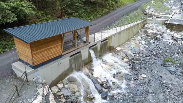 Direkt flussab der Geschiebesperre am Grabenausgang des Feistritzgrabens gelegen, nutzt das Kraftwerk ein Einzugsgebiet von rund 16 Quadratkilometern. | Foto: Gemeinde Feistritz Gail