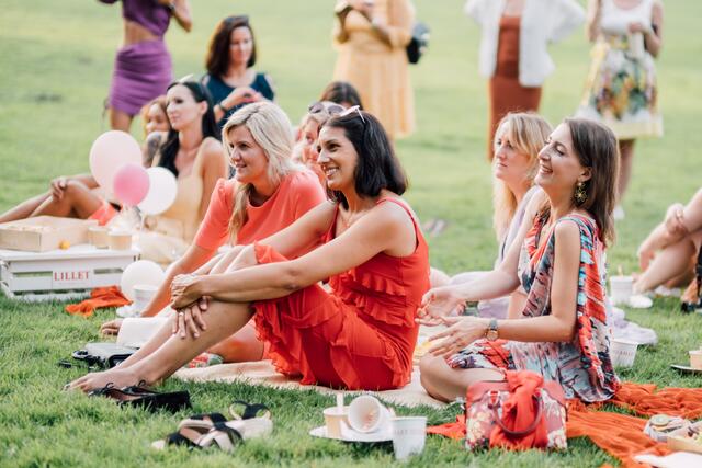 Für die Teilnehmenden bot das Event im Hellbrunner Park eine perfekte Mischung aus Networking und Inspiration. | Foto: SkylineMedien