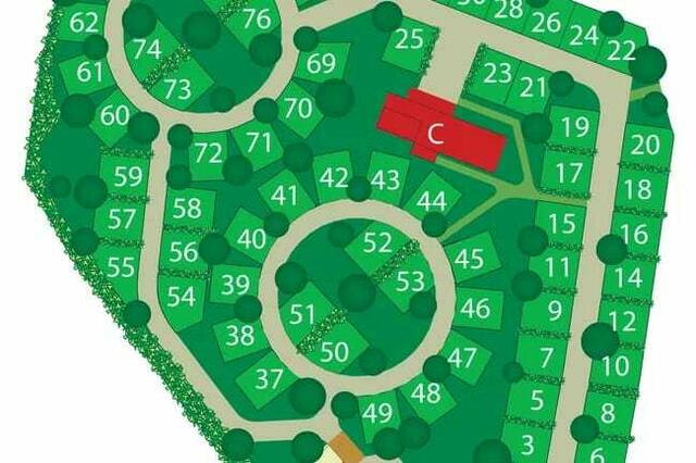 Mit 70 Stellplätzen steht der Campingplatz in Kranebitten dem ehemaligen in der Reichenau an Größe um nichts nach.  | Foto: camping.info