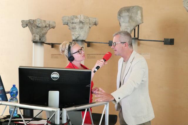 Isabella Krassnitzer übernimmt die Moderation während der ORF-Sommerfrische in Osttirol. | Foto: Lea Mayr