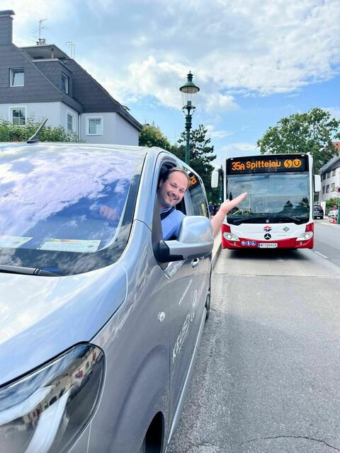 Daniel Resch sitzt dieses Jahr hinter dem Steuer vom Kirtags-Bus. | Foto: Daniel Resch