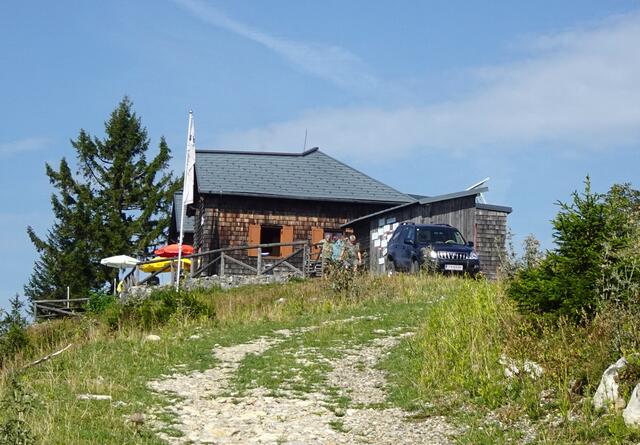 Die Türnitzer Hütte ist an Wochenenden bewirtschaftet.