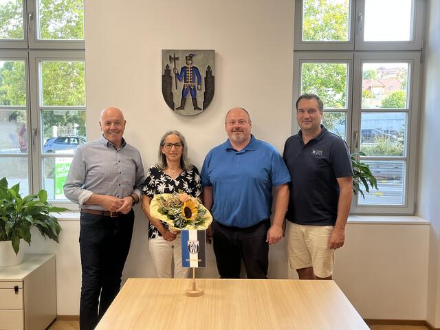 Bürgermeister Georg Rosner, Juliana Istvanits, Amtsleiter Roland Poiger und Wirtschaftshof-Leiter Markus Imre. | Foto: Stadtgemeinde Oberwart