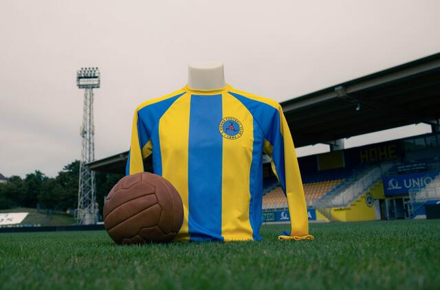 Das Trikot aus den 1960er-Jahren wurde neu interpretiert.  | Foto: First Vienna FC 1894