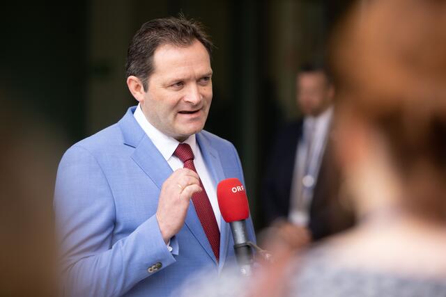 Landwirtschaftsminister Norbert Totschnig (ÖVP) drängt den grünen Koalitionspartner, die Herkunftskennzeichnung bei verarbeiteten Lebensmitteln bis zur Nationalratswahl zu fixieren. | Foto: BML Hemerka