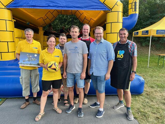 v.li.n.re.: Finanzer Bernhard Baumgartner, Ortsparteiobfrau Bernadette Laister, Schriftführer Horst Krizaj, Obfrau-Stv. Thomas Hutterer, Vorstandsmitglied Günther Laister, Vizebgm. Florian Kamleitner, Obfrau-Stv. Thomas Pribasnig | Foto: VP Egelsee