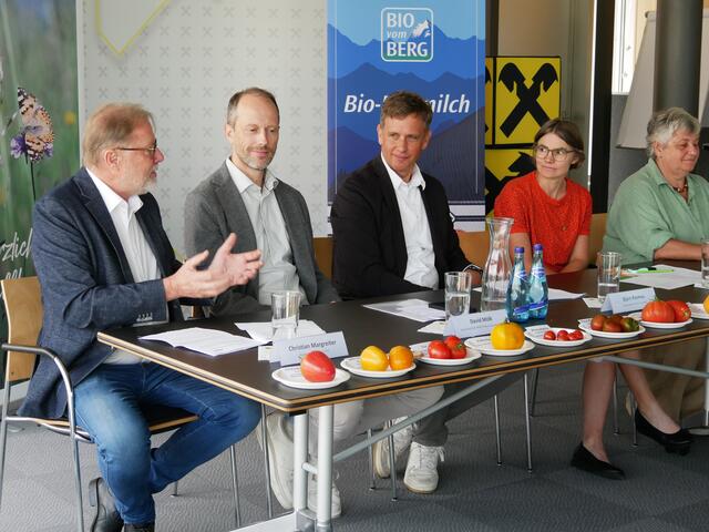 Tirols Bio-Bergbauernfest rückt die Tomate ins Rampenlicht: Vom Exotenstatus zum Lieblingsgemüse | Foto: Kendlbacher/Agentur Polak
