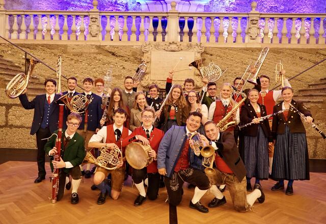 18. 'Sonderkonzert der Wiener Philharmoniker mit jungen Blasmusikern aus ganz Österreich. Im Biild: Alle jungen Talente aus Salzburg. | Foto: re*creation / Renate Stelzl
