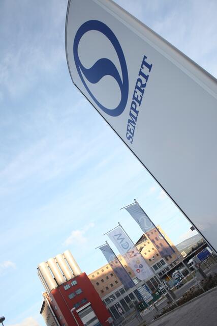 Semperit baut Arbeitsplätze ab. | Foto: Santrucek