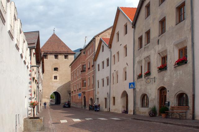 04 # 1148: Blick zurück zum Malser Tor | Foto: © by Ing. Günter Kramarcsik