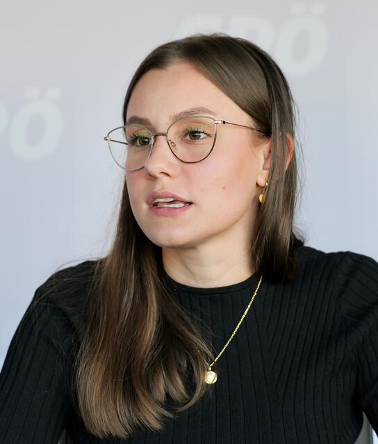 Die Grünbacherin Madhavi Hussajenoff ist die Bezirksspitzenkandidatin. | Foto: Santrucek