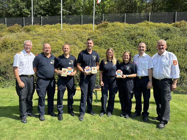 Eine beachtliche Leistung brachten die Freiwilligen Feuerwehren des Bezirks.  | Foto: FF Mistelbach