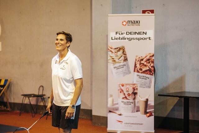 Auch Mentorin Michaela Dorfmeister stellte als Mentorin der MaxiNutrition Nachwuchsklasse bei Badminton und Co. ihr ganzes sportliches Talent in den Fokus des Nachwuchssports. | Foto: Philipp Lipiarsk