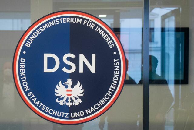 Die Direktion Staatsschutz und Nachrichtendienst (DSN) ermittelt im Umfeld der Identitären. | Foto: ALEX HALADA / AFP / picturedesk.com
