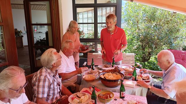 Tennis Club-Vital - Anif
Präses Bernd feierte seinen 81-iger