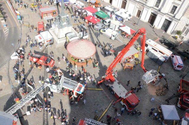 Jährlich findet das Feuerwehrfest Am Hof statt. 2024 schon zum 34. Mal. | Foto: Stadt Wien | Feuerwehr