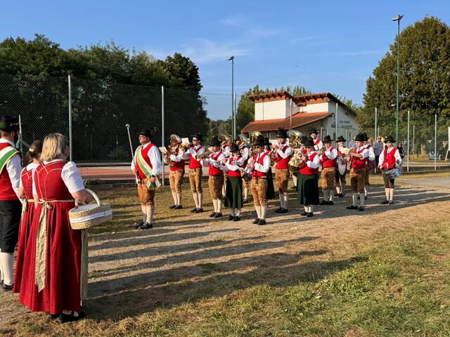 Der Empfang der Gastkapellen zum 2. Bezirksmusikfest des Jahres in Blaindorf. | Foto: Dietmar Hammerl