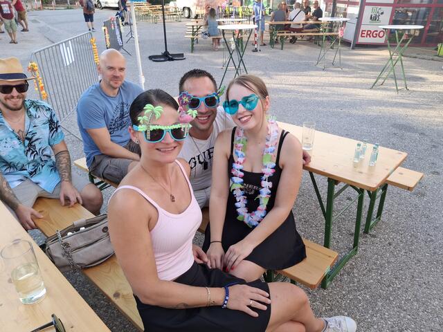 Jasmin, Bety &amp; Jürgen vom Team Energie Fitness. 