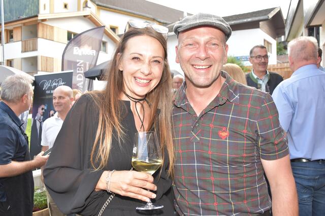 Tanja Ribis (VinoRibis) und Reinhard Tumler (Plangger Delikatessen) | Foto: Kainz