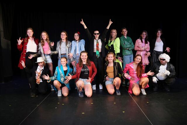 Amadeus - Nr. 1 in den Charts in Amerika!
Sei wild, sei ein Rebell, sei unkonventionell, sei du selbst - Mozart und Falco!