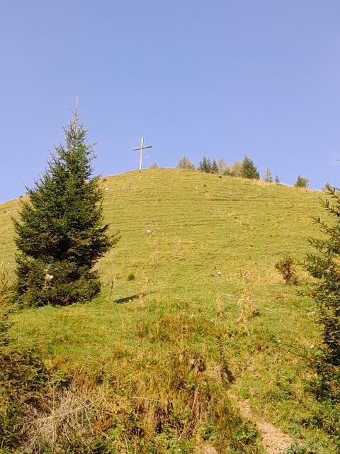 ein Blick auf den Erzkogel und in die andere Richtung