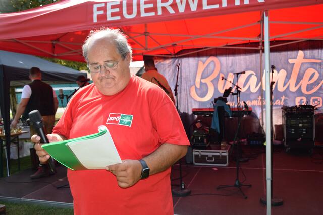 Profimäßige Moderation: Michael Nebel | Foto: Josef Strohmeier