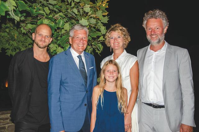 Musikalischer Leiter Christoph Zimper, LH Peter Kaiser, Nora Knaller, Daniela Knaller, Festival-Intendant Christian Knaller (Foto by LPD Kärnten, Miriam Kaiser) | Foto: LPD Kärnten, Miriam Kaiser