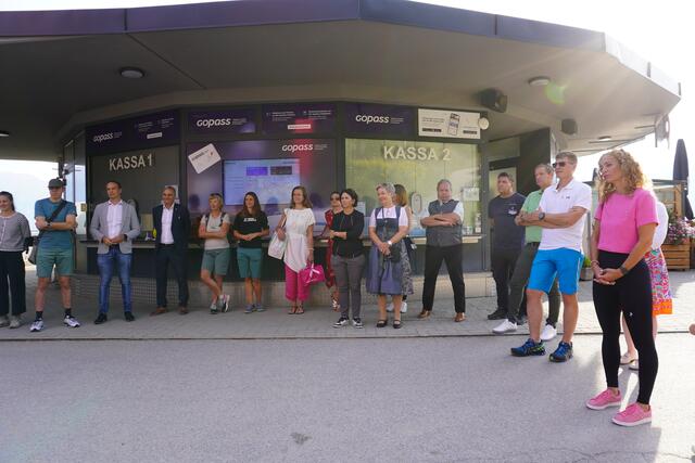 Zahlreiche Besucher waren bei der Einweihung der Gondel anwesend.  | Foto: Alicia Martin Gomez