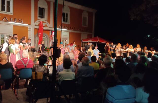 Die Schlußszene... | Foto: Günther Koch 