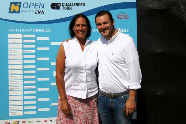 NÖTV Präsidentin Petra Schwarz mit Turnierdirektor Florian Leitgeb. | Foto: Christian Nowotny