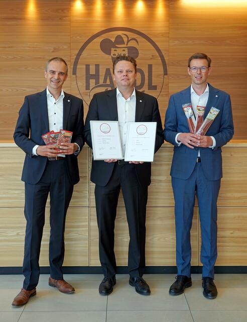 Marketingleiter Dirk Preuss, Karl Christian Handl und Vertriebsleiter Johannes Wechner. | Foto: Handl