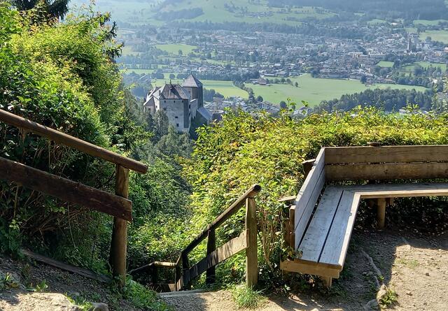 Blick auf Schloss Lichtenberg  | Foto: H.Bachinger 