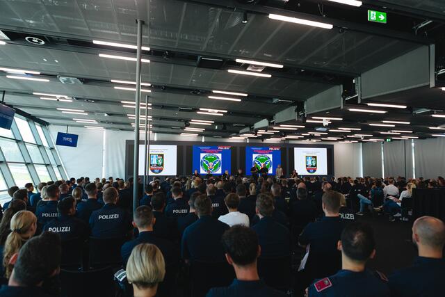 270 Polizisten bei der Besprechung am Red Bull Ring. | Foto: LPD Stmk/Martinelli