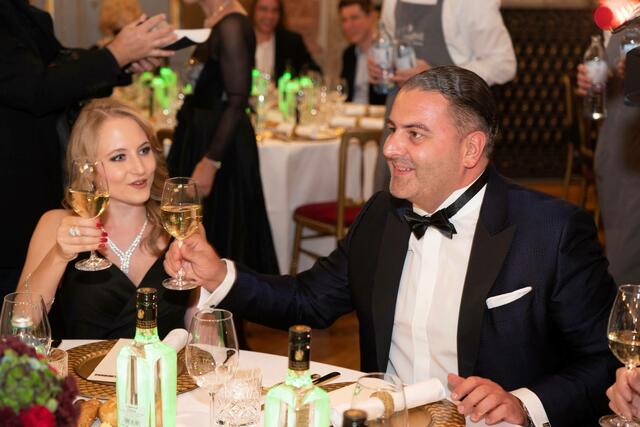 Lugner und Kohlbauer beim 89. Geburtstag von Richi Lugner im Jahr 2021. | Foto: Andreas Tischler / picturedesk.com 